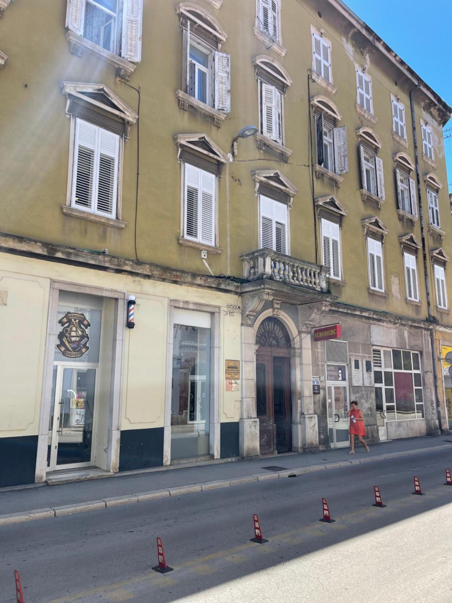 Dejan Apartment-Top Centar Pula Exterior photo